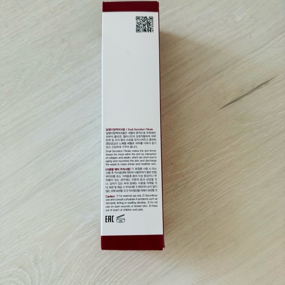 FARMSTAY Snail Mucus Moisture Toner 150ml/5.07 fl. oz - Picture 9 of 16